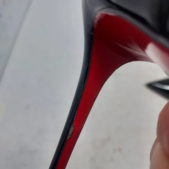 CHRISTIAN LOUBOUTIN Lock Patent Ankle Strap Pump - Picture 8 of 11